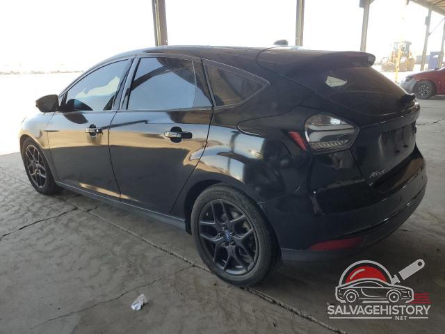 1FADP3K28GL247780 2016 FORD FOCUS photo no. 2