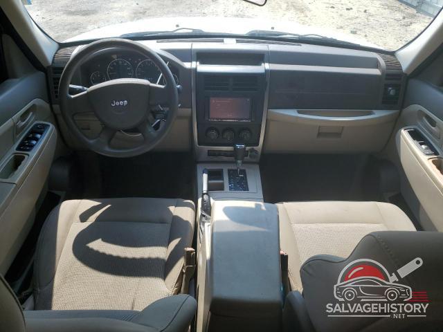 1J8GP28K58W210980 2008 JEEP LIBERTY photo no. 8