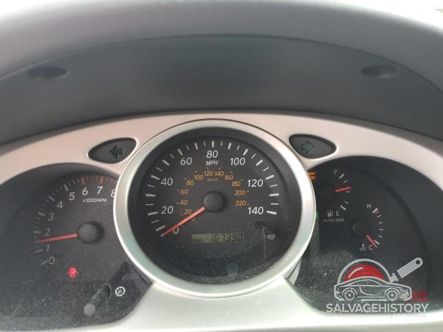 JTEDP21A840015167 2004 TOYOTA HIGHLANDER photo no. 9