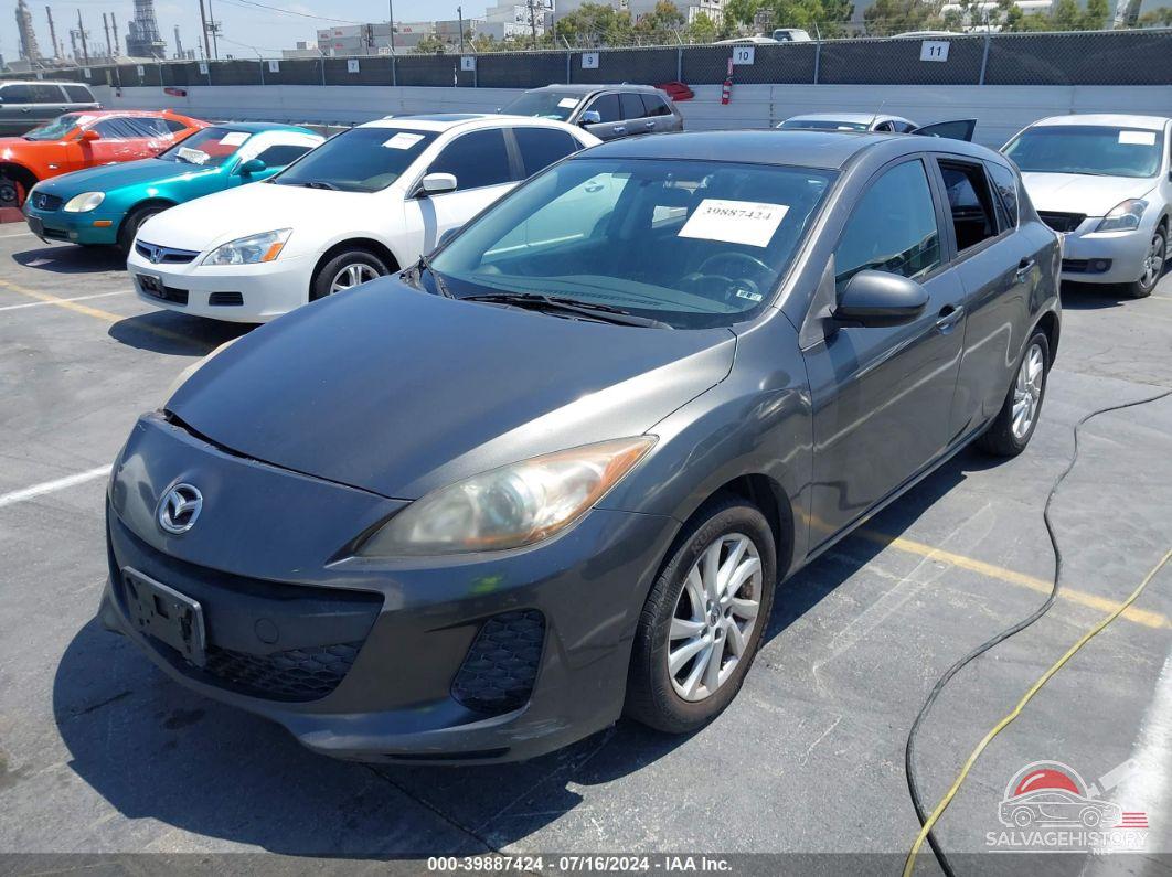 JM1BL1M88C1692576 2012 MAZDA MAZDA3 photo no. 2