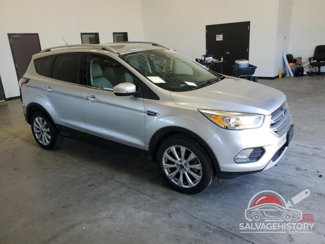 1FMCU9JDXHUD10132 2017 FORD ESCAPE photo no. 4