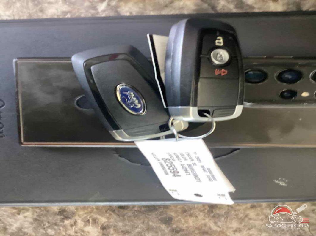 1FMCU9G61MUA42641 2021 FORD ESCAPE photo no. 4