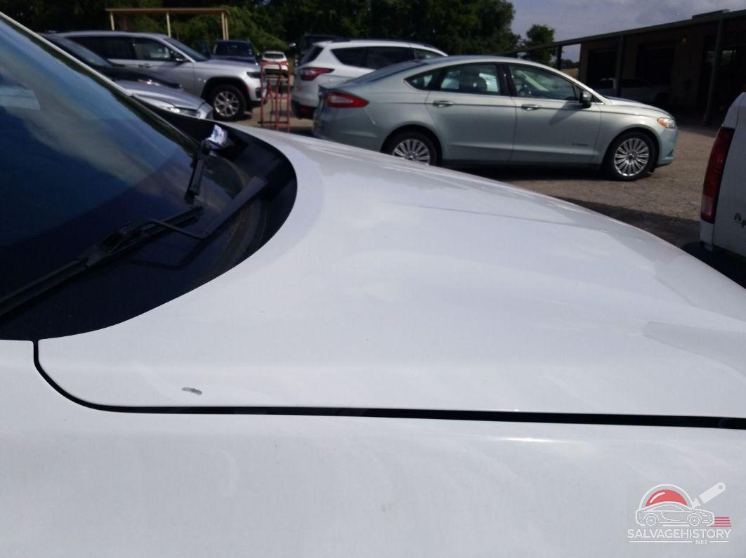 1GNERMKW8KJ249946 2019 CHEVROLET TRAVERSE photo no. 4
