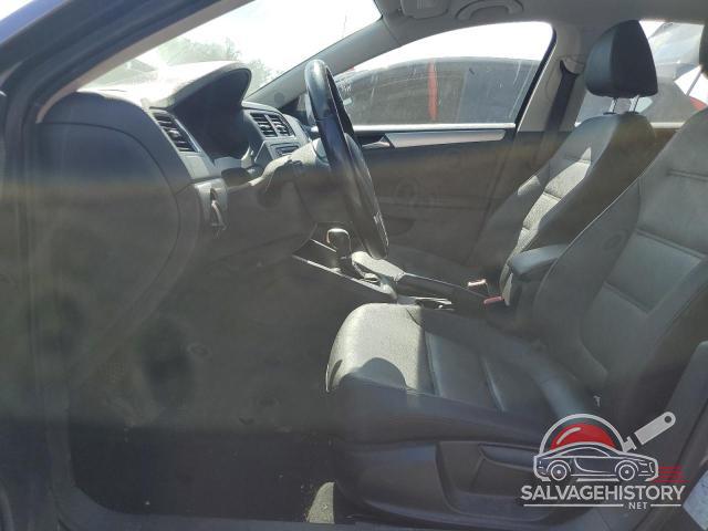 3VWLZ7AJ8BM340271 2011 VOLKSWAGEN JETTA photo no. 7