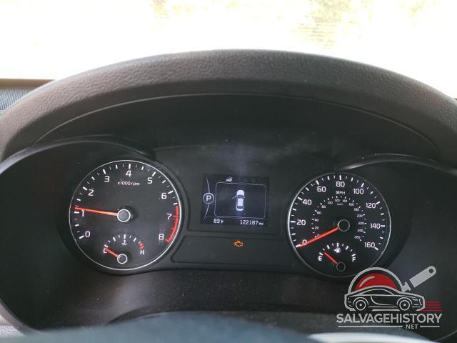 5XXGT4L32JG259897 2018 KIA OPTIMA photo no. 9