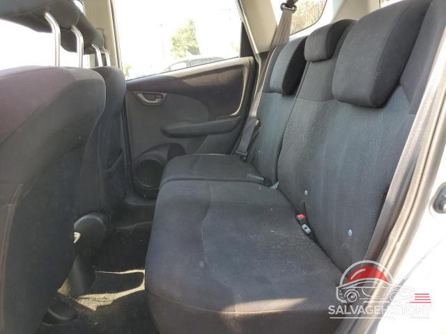 JHMGE8H54BC023425 2011 HONDA FIT photo no. 10