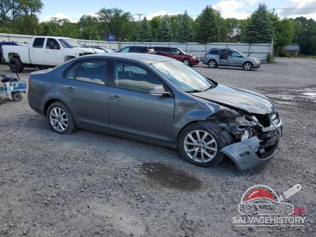 3VWAZ7AJ0AM087016 2010 VOLKSWAGEN JETTA photo no. 4