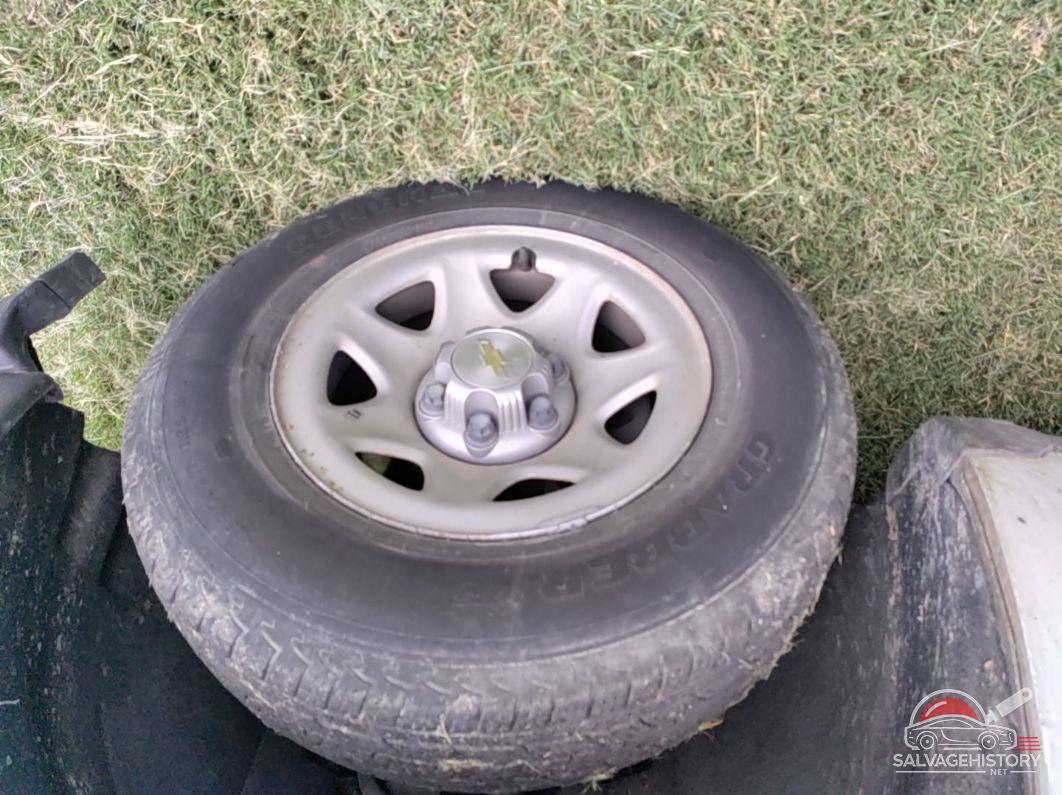 1GCNCNEH1HZ407597 2017 CHEVROLET SILVERADO 1500 photo no. 5