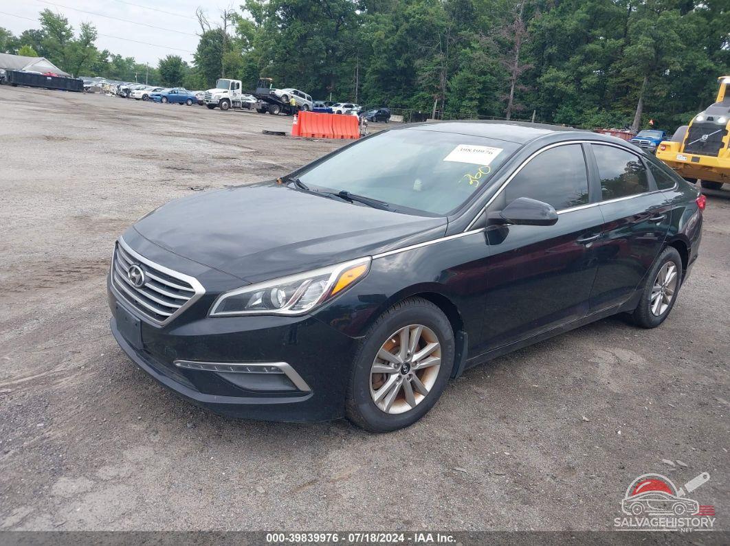 5NPE24AF9FH141686 2015 HYUNDAI SONATA photo no. 2