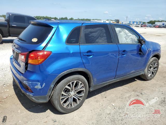 JA4AP3AU9JZ018975 2018 MITSUBISHI OUTLANDER photo no. 3
