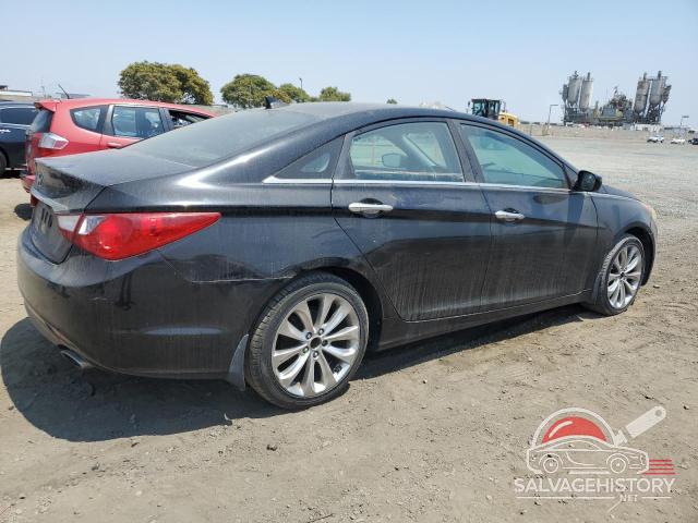 5NPEC4AC6BH154571 2011 HYUNDAI SONATA photo no. 3