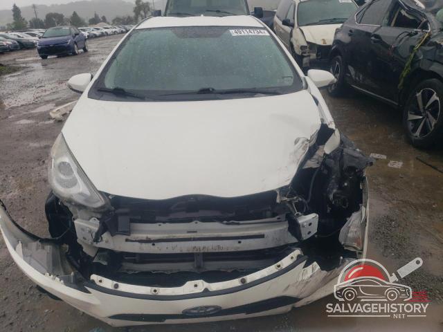 JTDKDTB39F1093965 2015 TOYOTA PRIUS photo no. 5