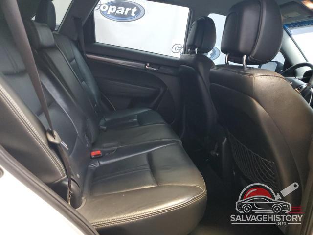 5XYKW4A2XBG094528 2011 KIA SORENTO photo no. 11