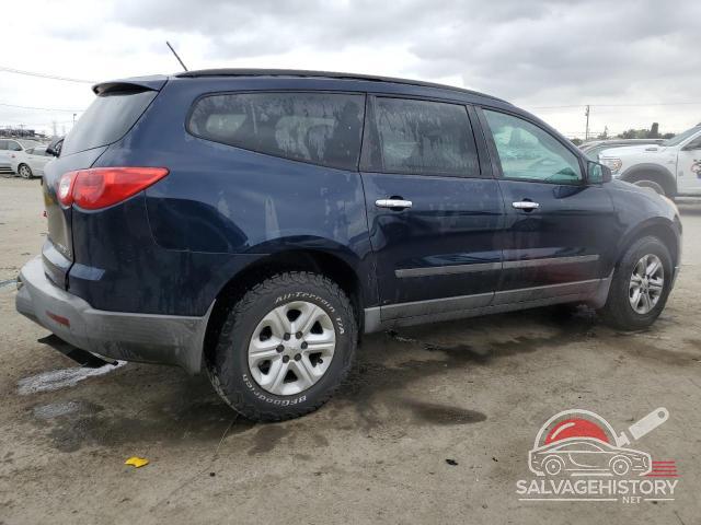 1GNKRFED1BJ389121 2011 CHEVROLET TRAVERSE photo no. 3