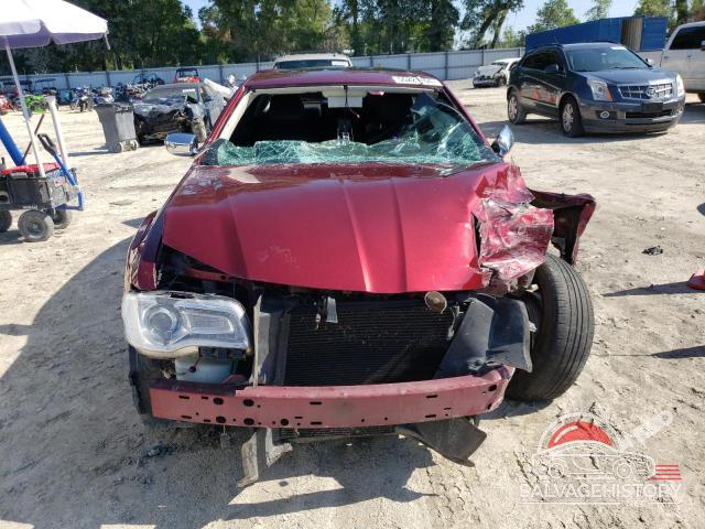 2C3CCAEG5GH287071 2016 CHRYSLER 300 photo no. 5