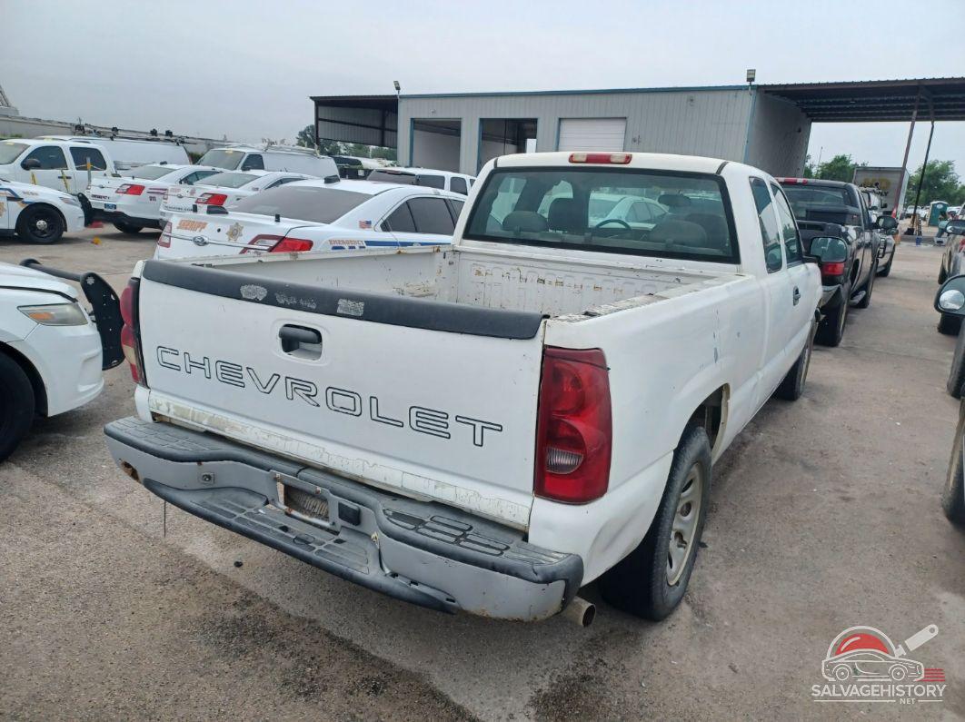 1GCEC19X77Z171112 2007 CHEVROLET SILVERADO photo no. 4