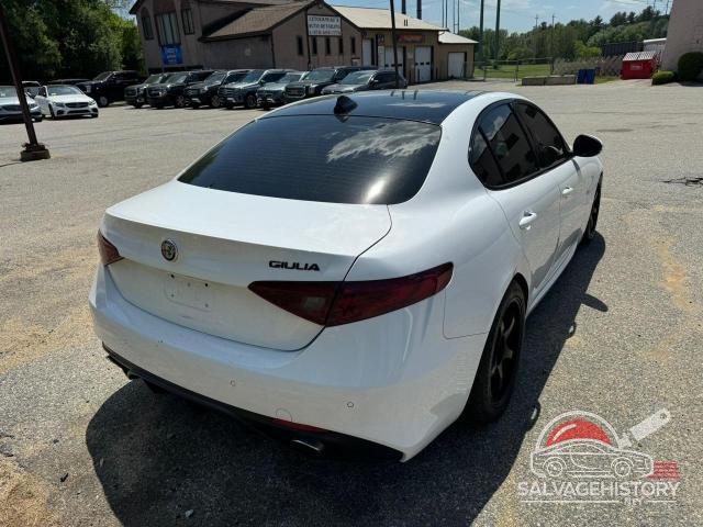 ZARFAEEN0J7573441 2018 ALFA ROMEO GIULIA photo no. 4