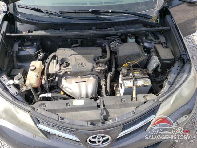 JTMWFREV3FJ048726 2015 TOYOTA RAV4 photo no. 12