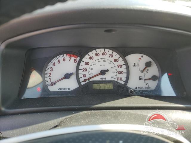 1NXBR32E74Z213028 2004 TOYOTA COROLLA photo no. 9
