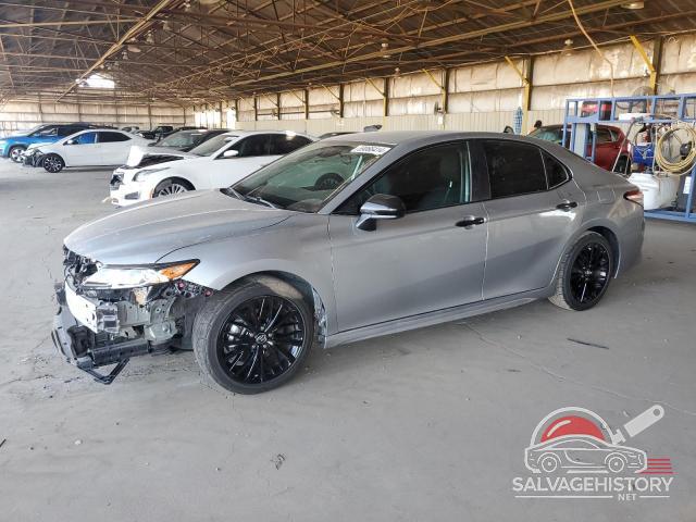 4T1G11AK9LU349569 2020 TOYOTA CAMRY photo no. 4