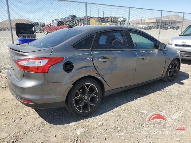 1FAHP3F20CL351301 2012 FORD FOCUS photo no. 3