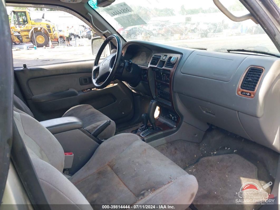JT3HN86R820388871 2002 TOYOTA 4RUNNER photo no. 5
