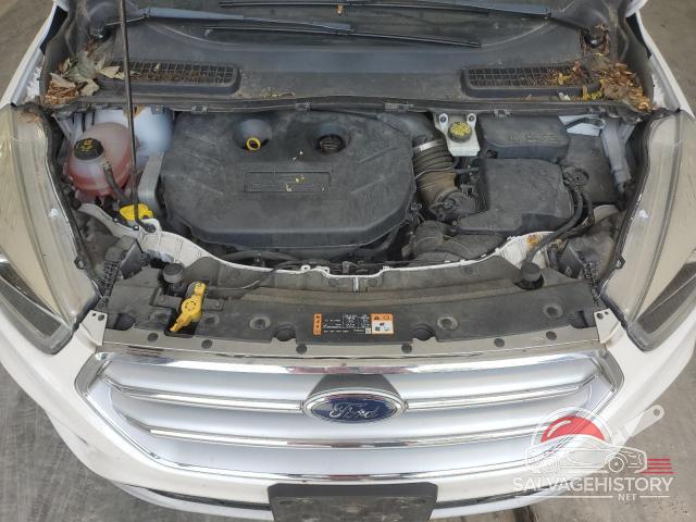 1FMCU9G91HUC74706 2017 FORD ESCAPE photo no. 12