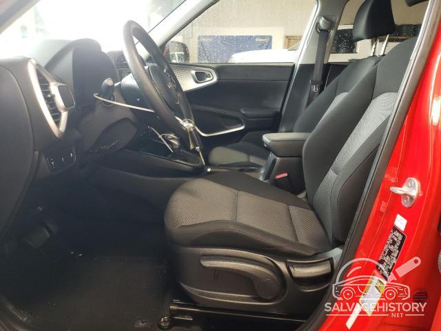 KNDJ23AU4N7182916 2022 KIA SOUL photo no. 7