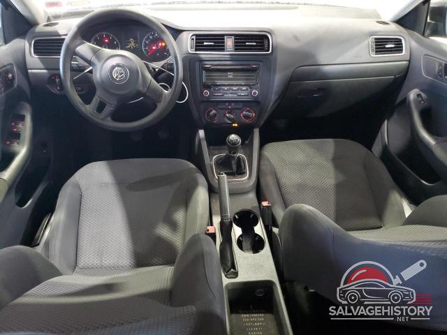 3VW1K7AJ8CM358136 2012 VOLKSWAGEN JETTA photo no. 8