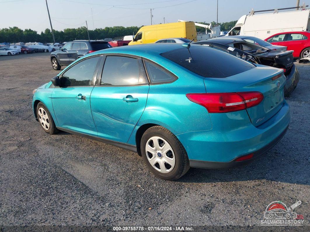 1FADP3E21HL294520 2017 FORD FOCUS photo no. 3