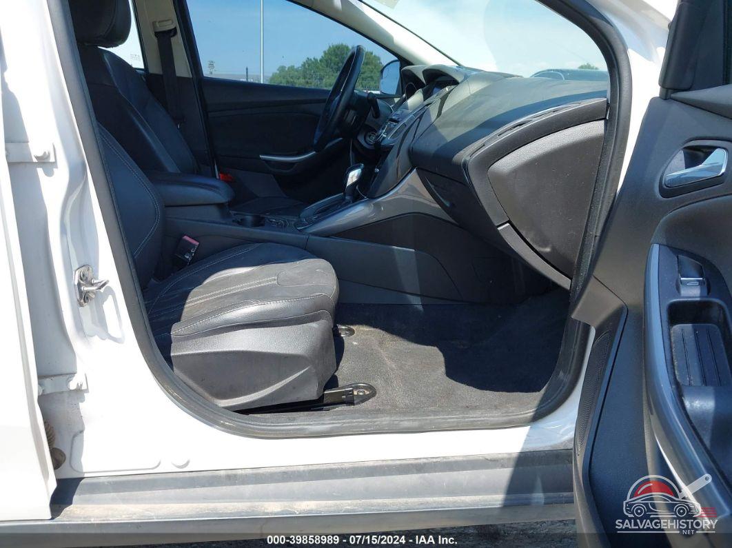 1FADP3J2XDL184176 2013 FORD FOCUS photo no. 5