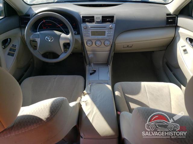 4T1BF3EK5BU765067 2011 TOYOTA CAMRY photo no. 8