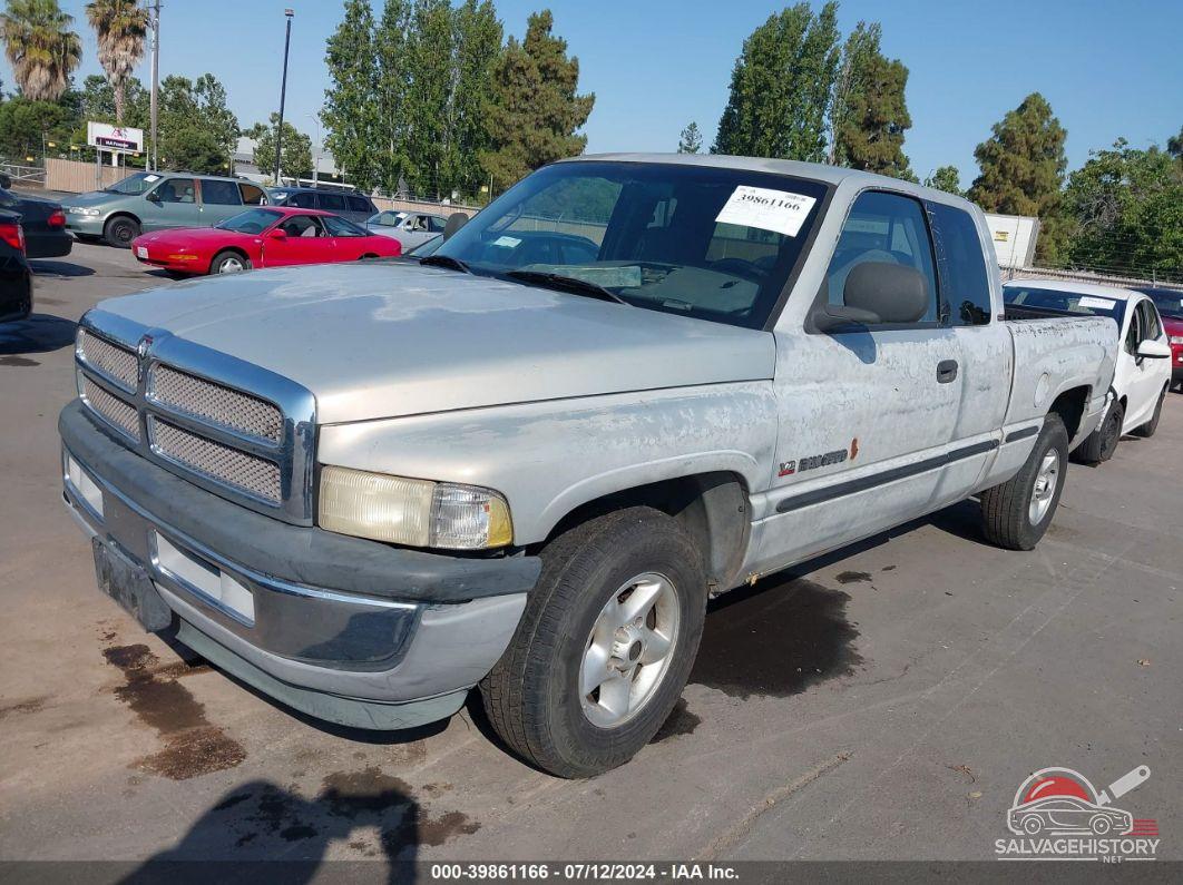 3B7HC13Z4XG158146 1999 DODGE RAM 1500 photo no. 2