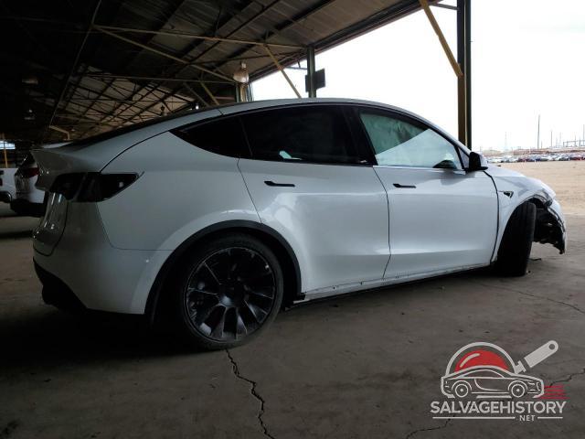 7SAYGDEE1NF481348 2022 TESLA MODEL Y photo no. 3