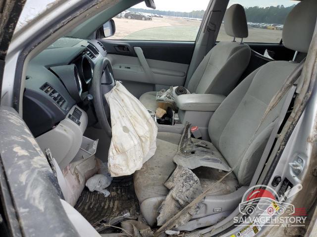 5TDZA3EH7AS002816 2010 TOYOTA HIGHLANDER photo no. 7