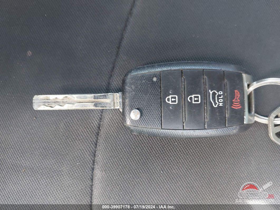 KNDJN2A2XE7017971 2014 KIA SOUL photo no. 11