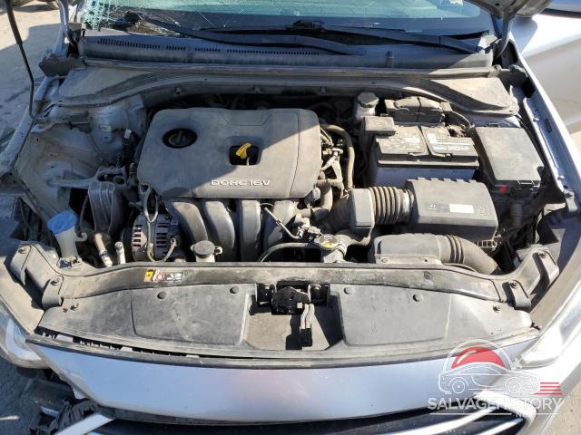5NPD74LF7HH200263 2017 HYUNDAI ELANTRA photo no. 11