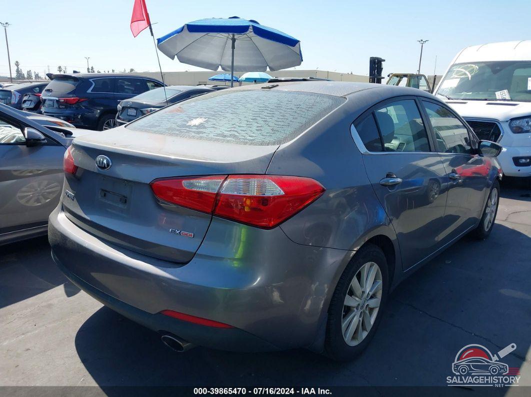 KNAFX4A8XF5303474 2015 KIA FORTE photo no. 4