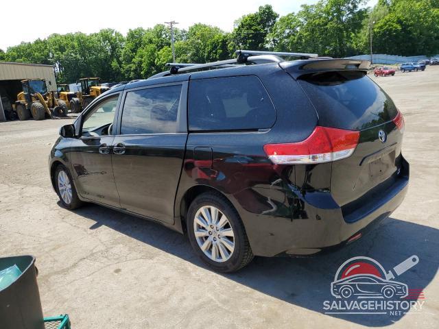 5TDJK3DC4BS013967 2011 TOYOTA All Models photo no. 2