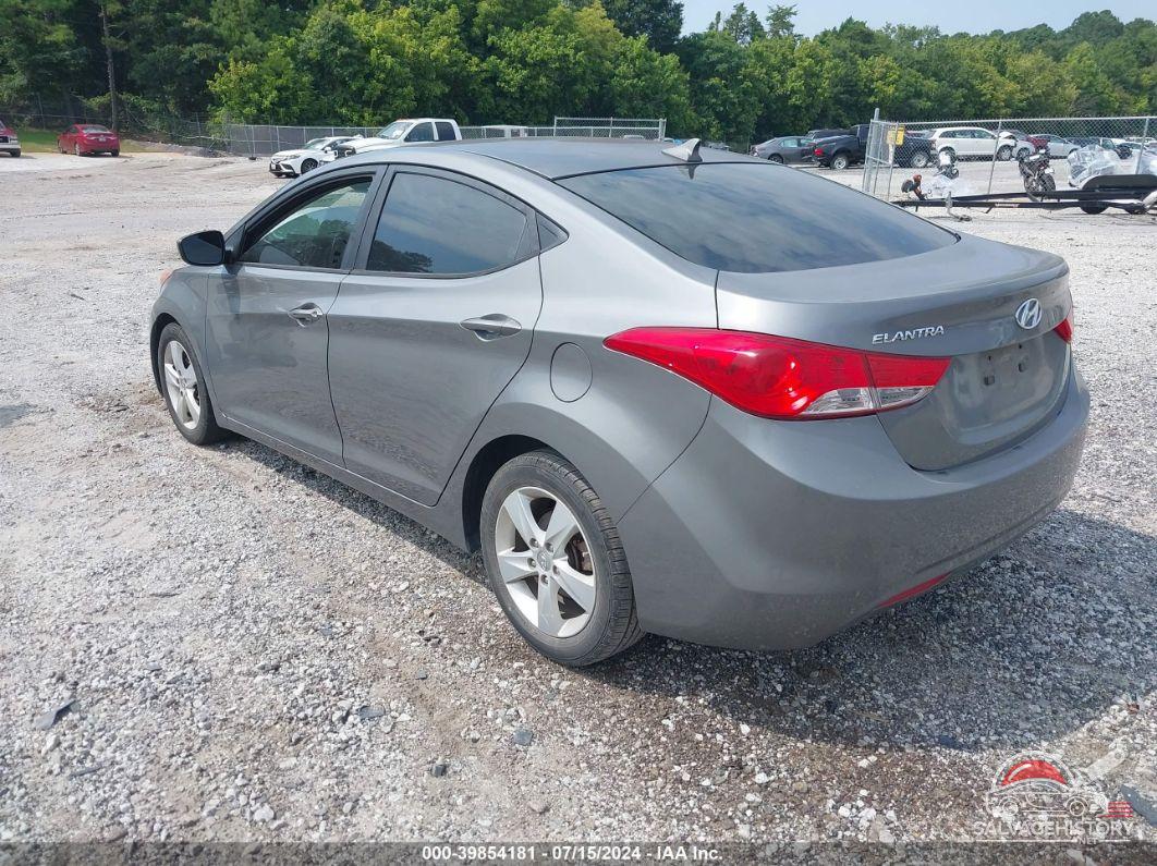 5NPDH4AE4DH345276 2013 HYUNDAI ELANTRA photo no. 3