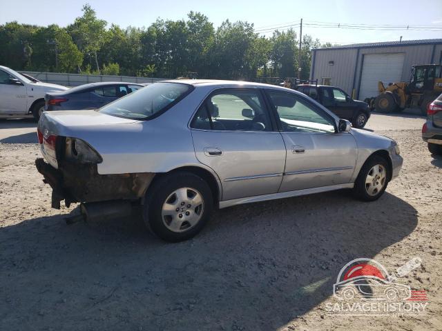 1HGCG16502A081775 2002 HONDA ACCORD photo no. 3