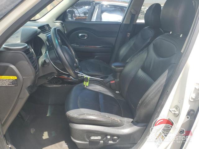 KNDJX3A53F7114814 2015 KIA SOUL photo no. 7