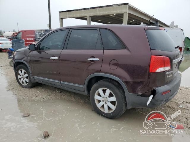 5XYKT3A1XDG320662 2013 KIA SORENTO photo no. 2