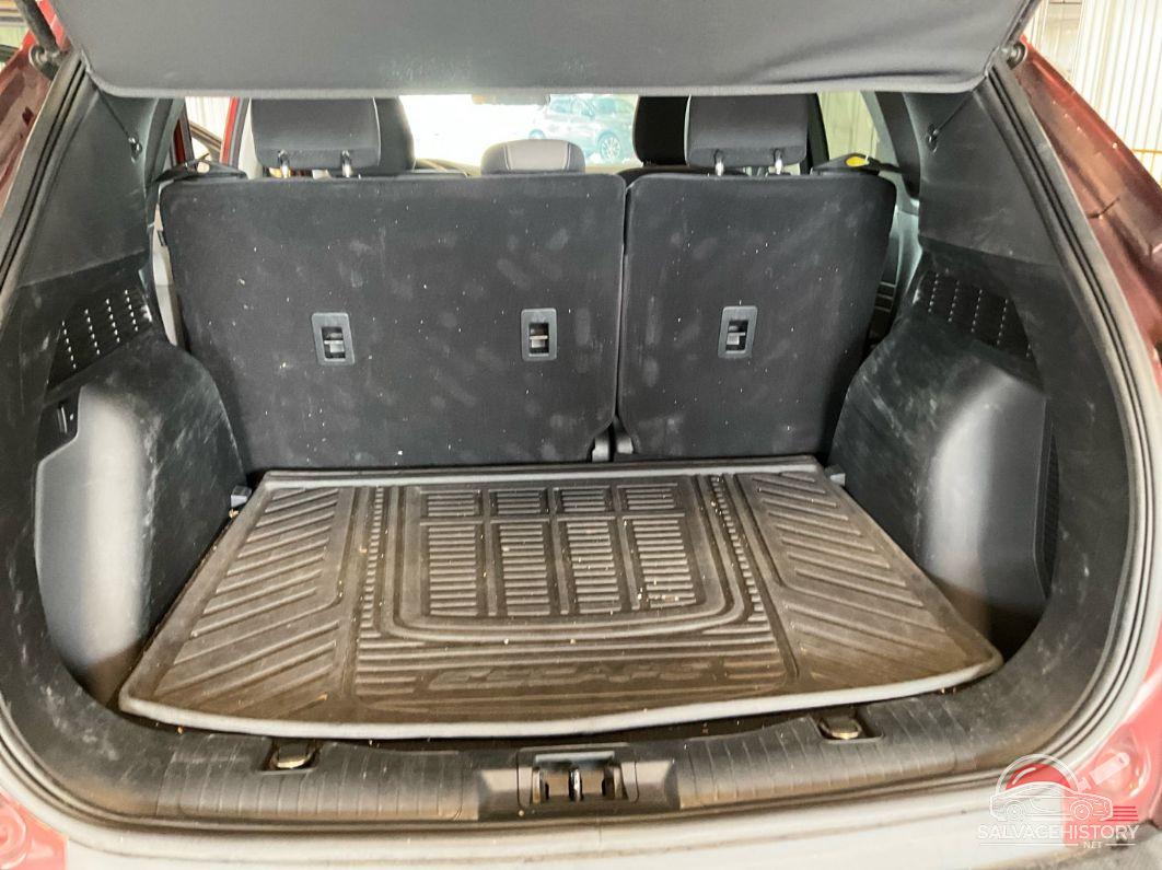 1FMCU9G61MUA42641 2021 FORD ESCAPE photo no. 3