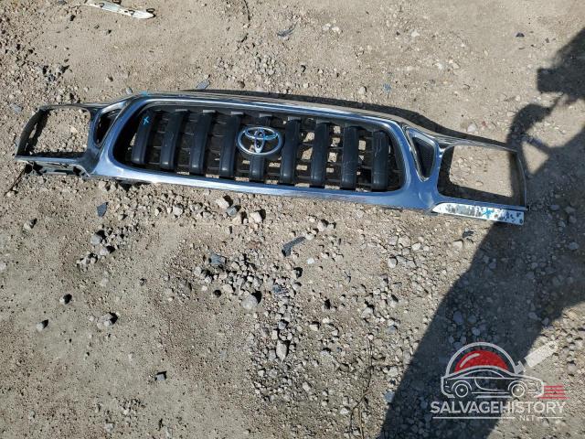 5TEHN72N04Z441803 2004 TOYOTA TACOMA photo no. 12