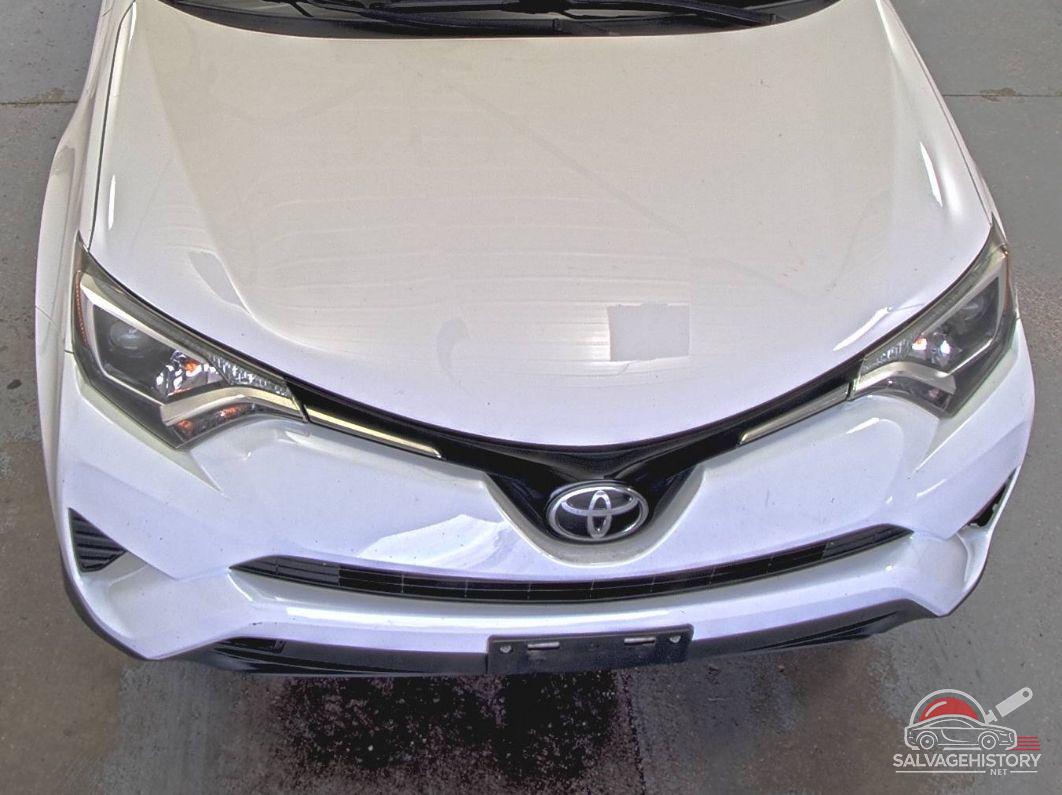 JTMBFREV3HJ153929 2017 TOYOTA RAV4 photo no. 8