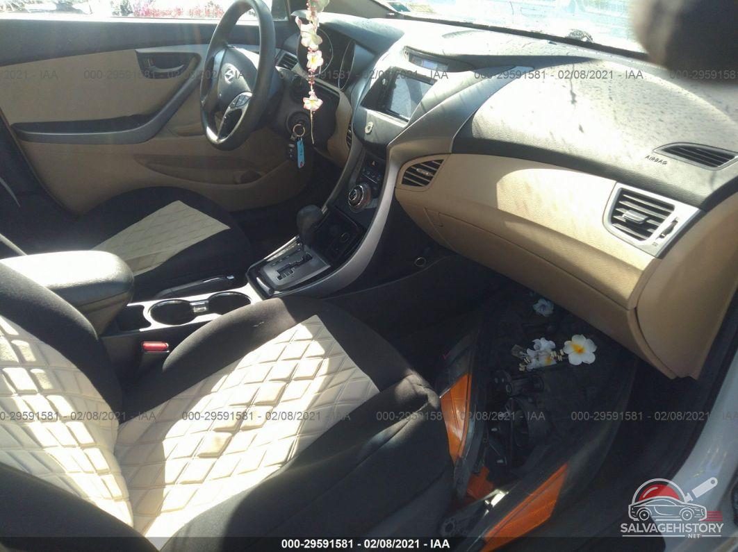 5NPDH4AE9DH264953 2013 HYUNDAI ELANTRA photo no. 5