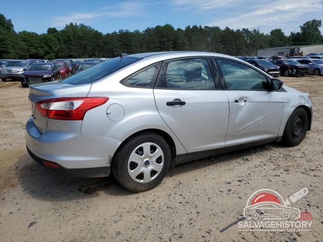 1FADP3E23EL413597 2014 FORD FOCUS photo no. 3