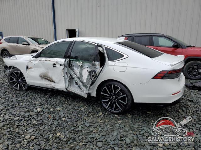 1HGCY2F8XPA009759 2023 HONDA ACCORD photo no. 2