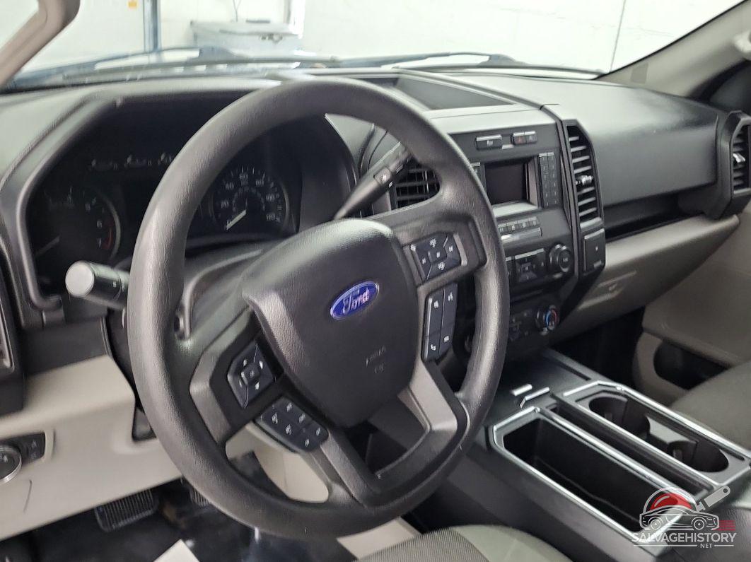 1FTFW1E57JKF37988 2018 FORD F-150 photo no. 4